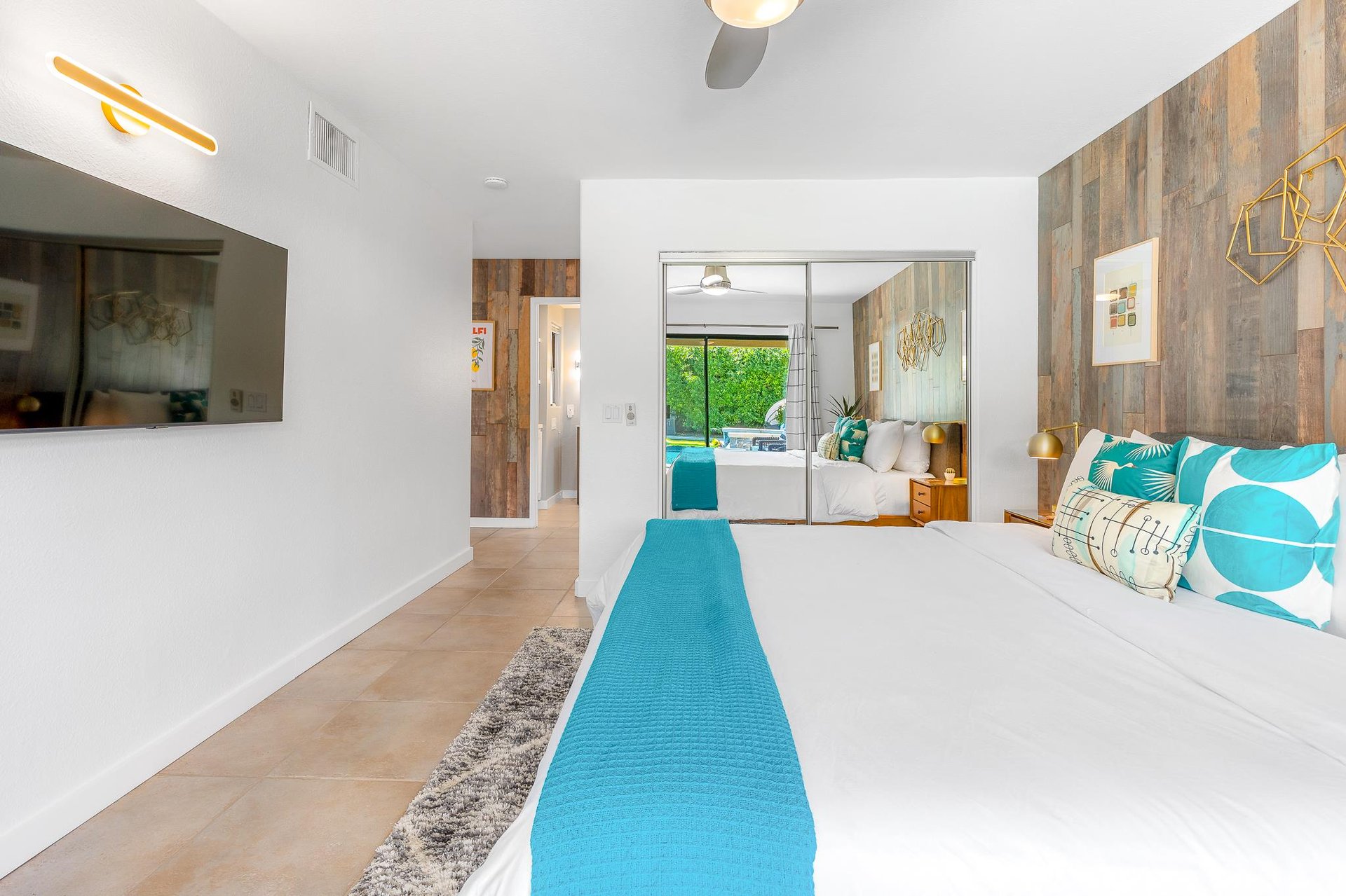 Hotel quality mattresses in the morning