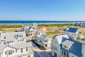 Aerial View od Sandpiper Siesta