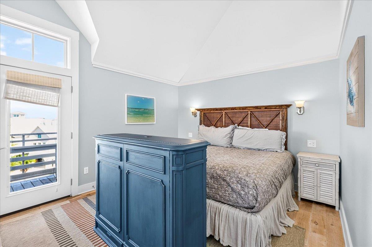 King Suite, 2nd Floor