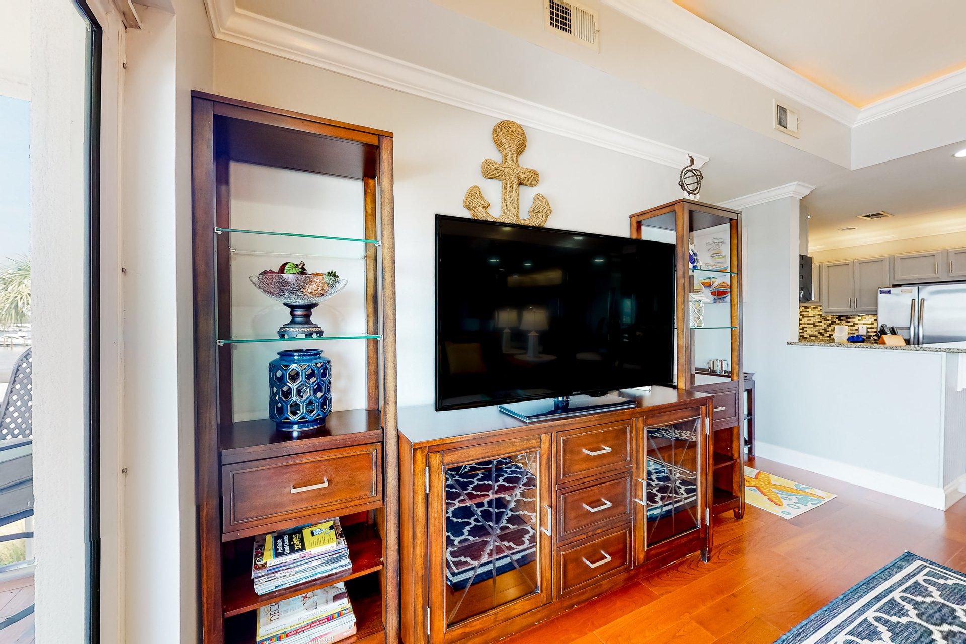 Sun King Yacht Club 2C 5