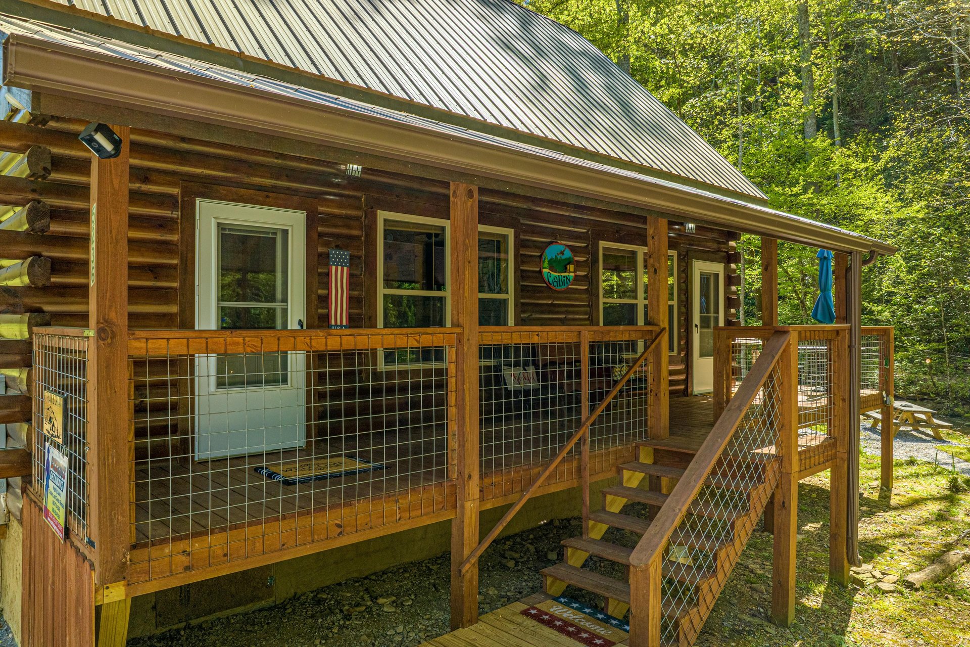 Front of Tridents Creek cabin