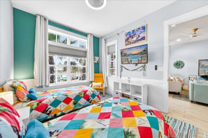 1st Floor, Twin Bedroom