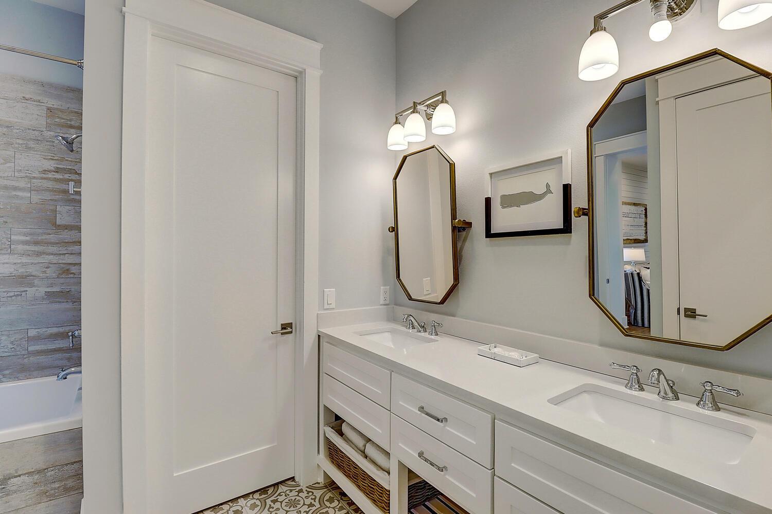 1st Floor Shared Bathroom