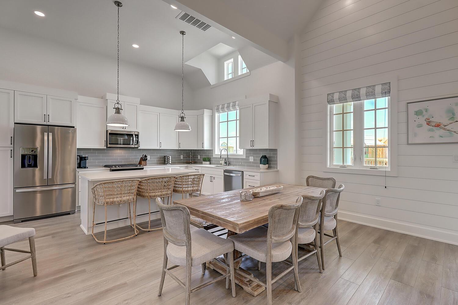 2nd Floor Living Area