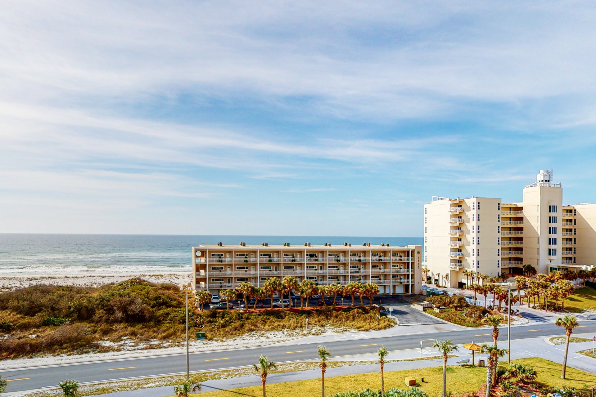 Emerald Dolphin 0620 18