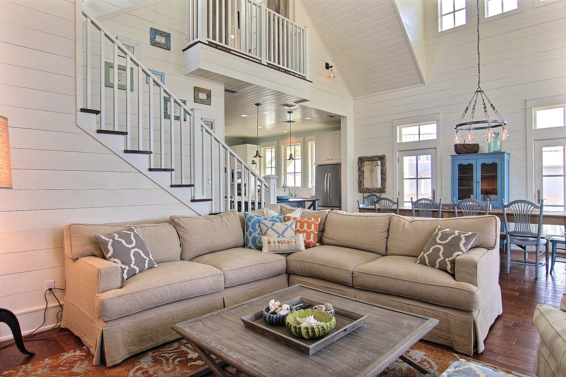 Main Living Room  Second Floor