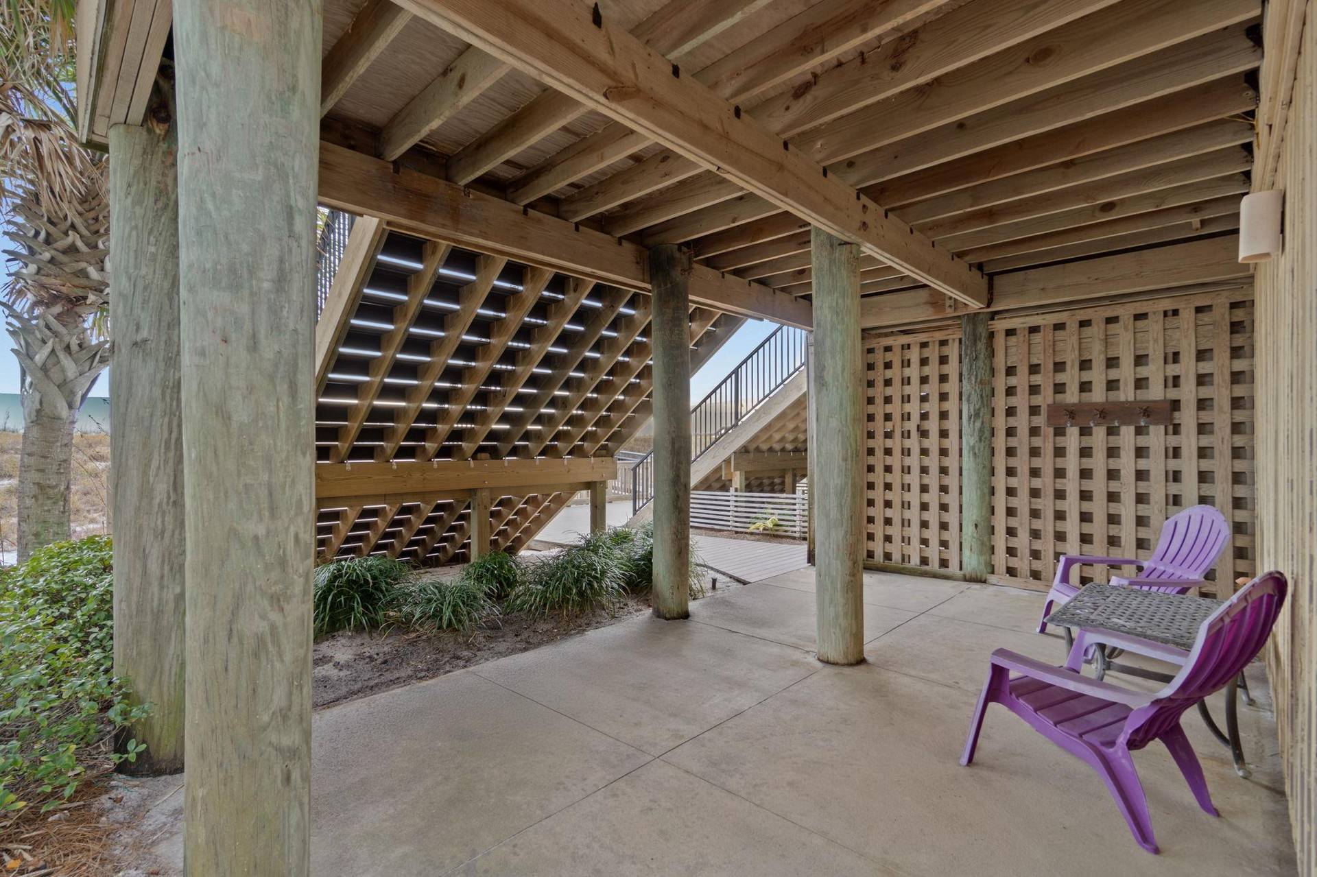 Garage Area