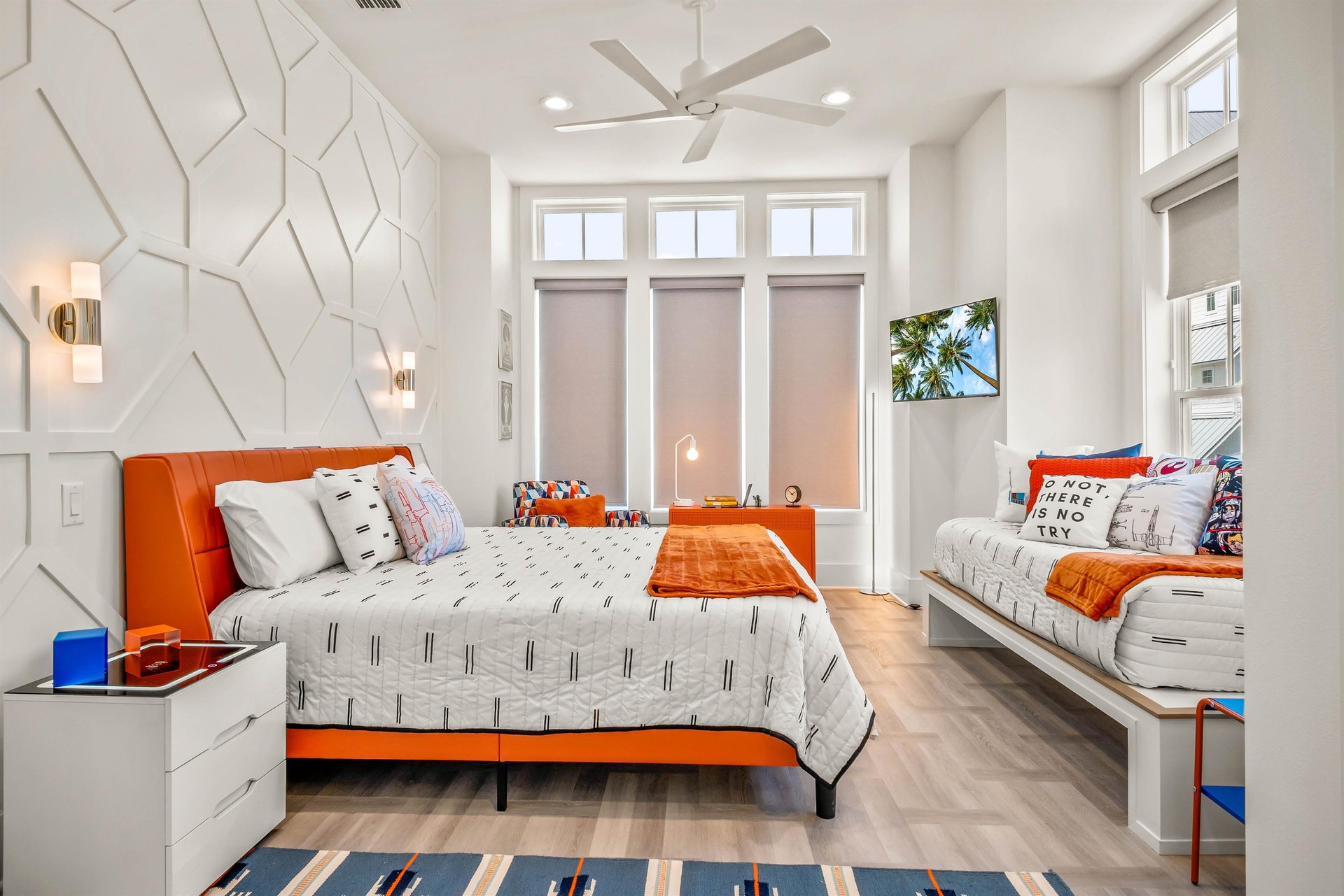 King Bedroom, 2nd Floor