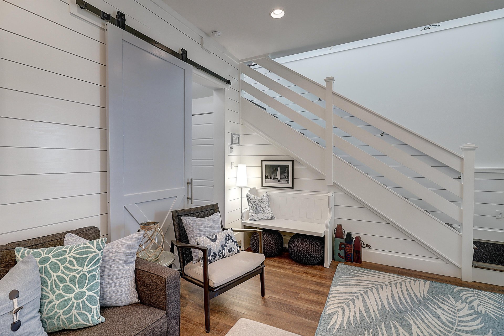 Living Area, 1st Floor