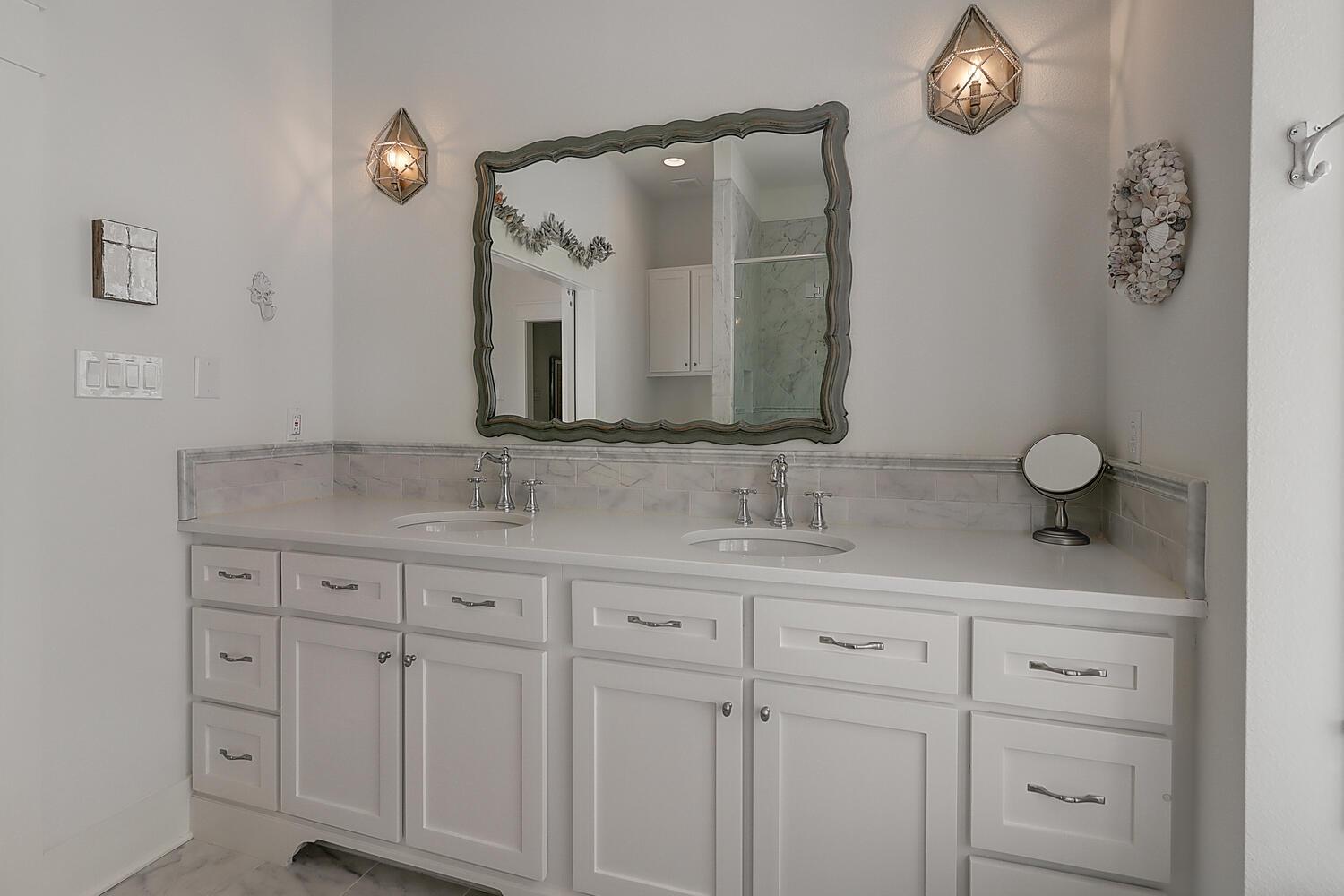 Primary King Suite Bathroom, 2nd Floor