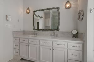 Primary King Suite Bathroom, 2nd Floor