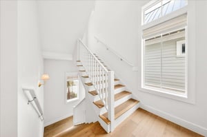 2nd Floor, Landing