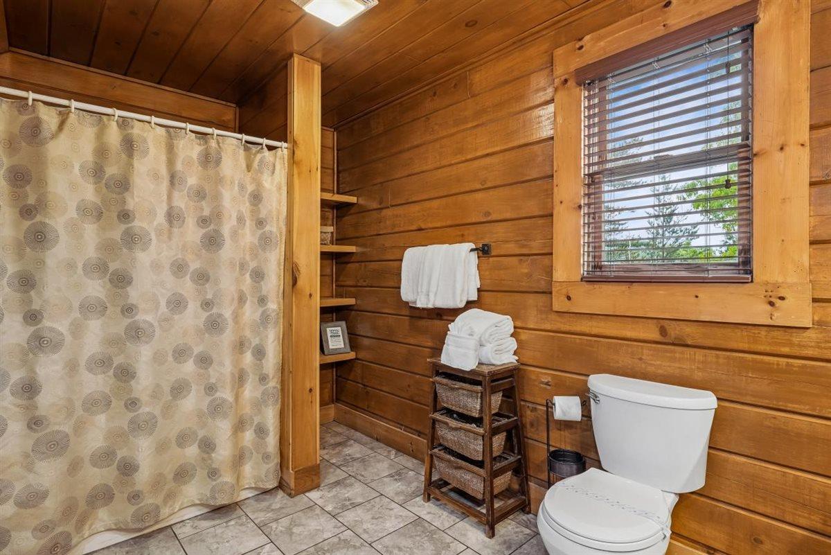 39Primary Bath