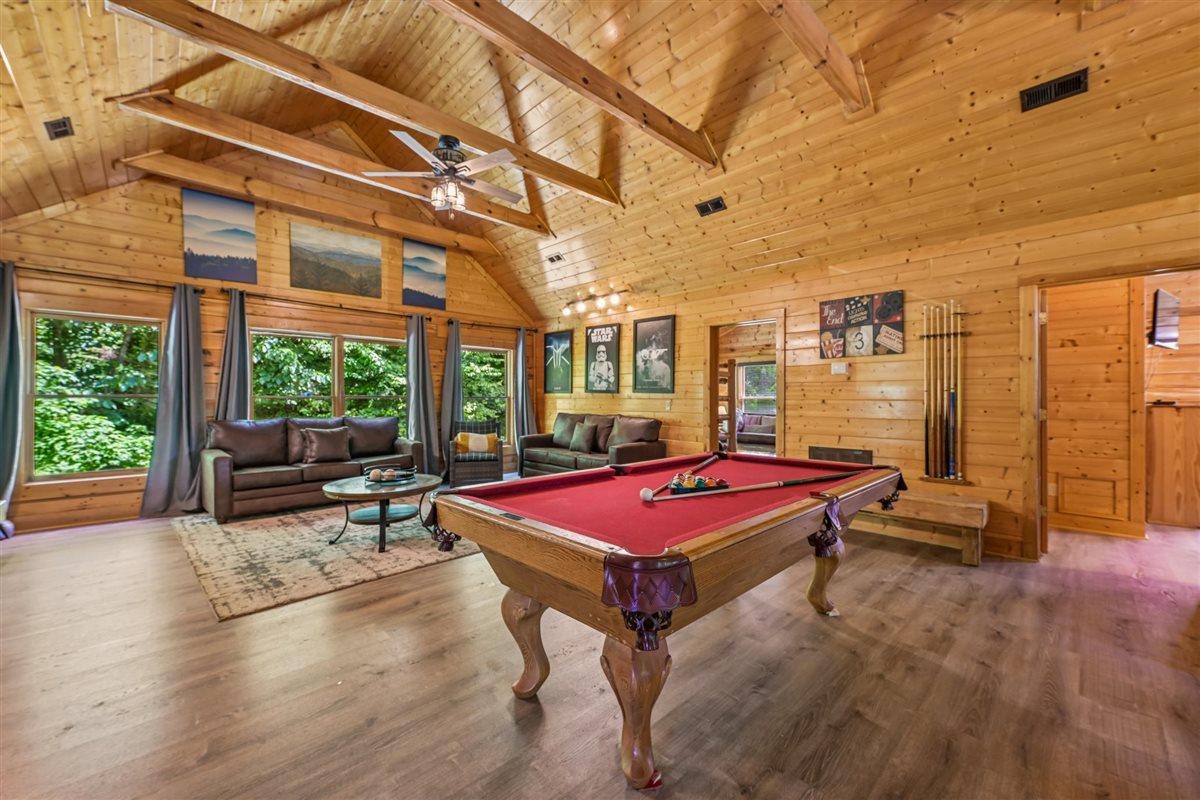 070Recreation Room