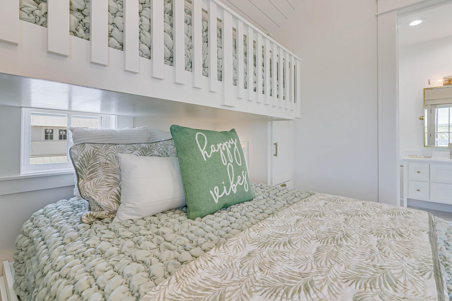 TwinQueen Suite, 2nd Floor