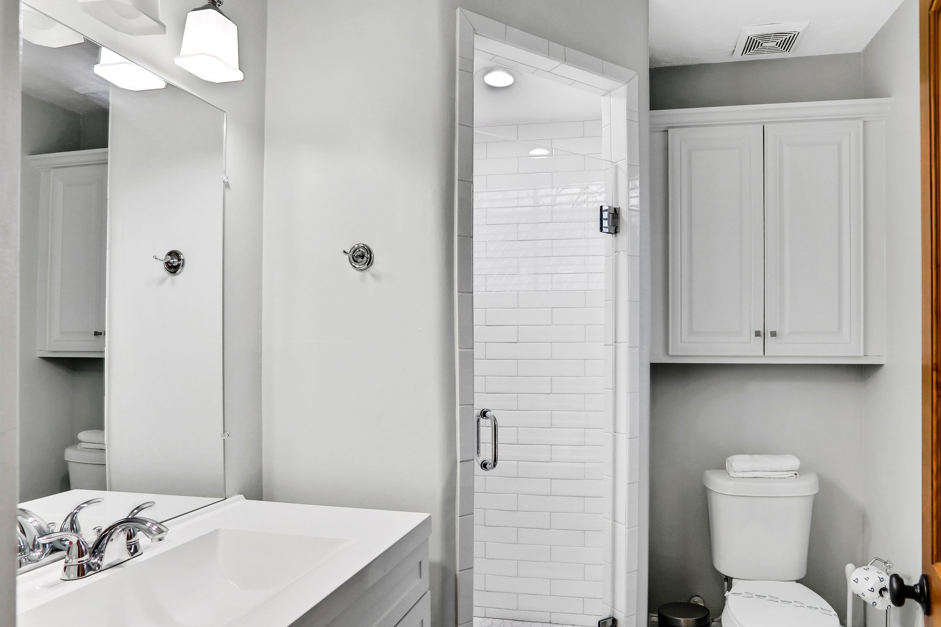 Oneida Street Haven 17