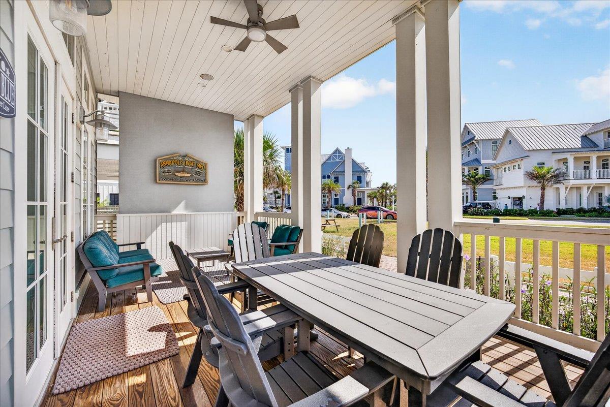 1st Floor, Front Porch