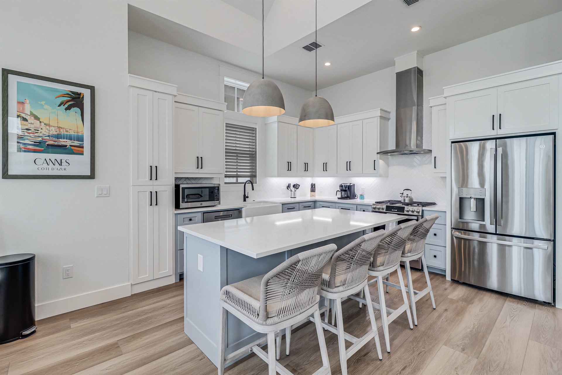 Kitchen, 2nd Floor