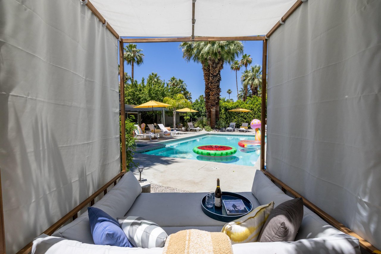Cabana.