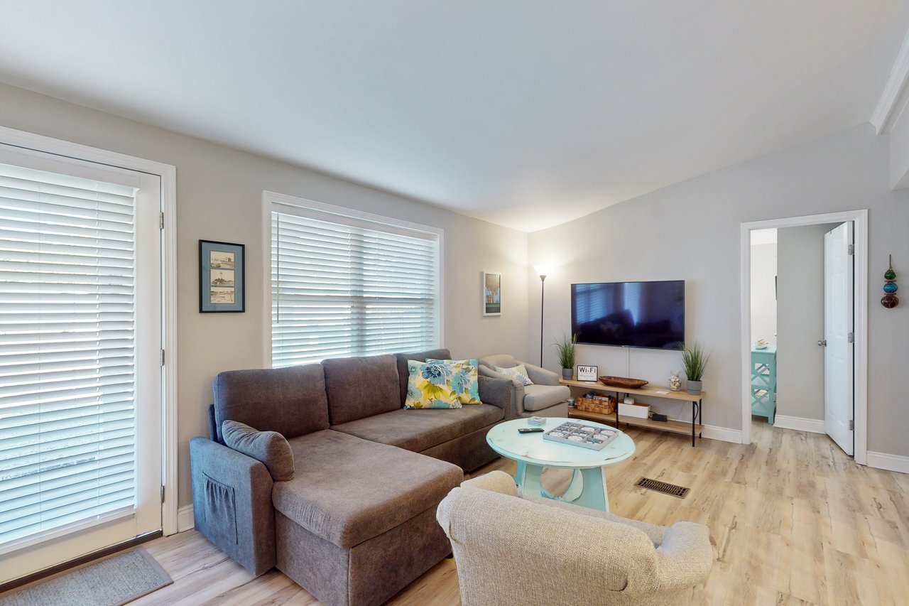 Laguna Beach Leisure 3