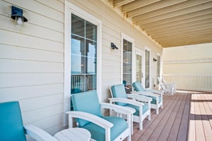 2nd Floor Wrap Around Porch