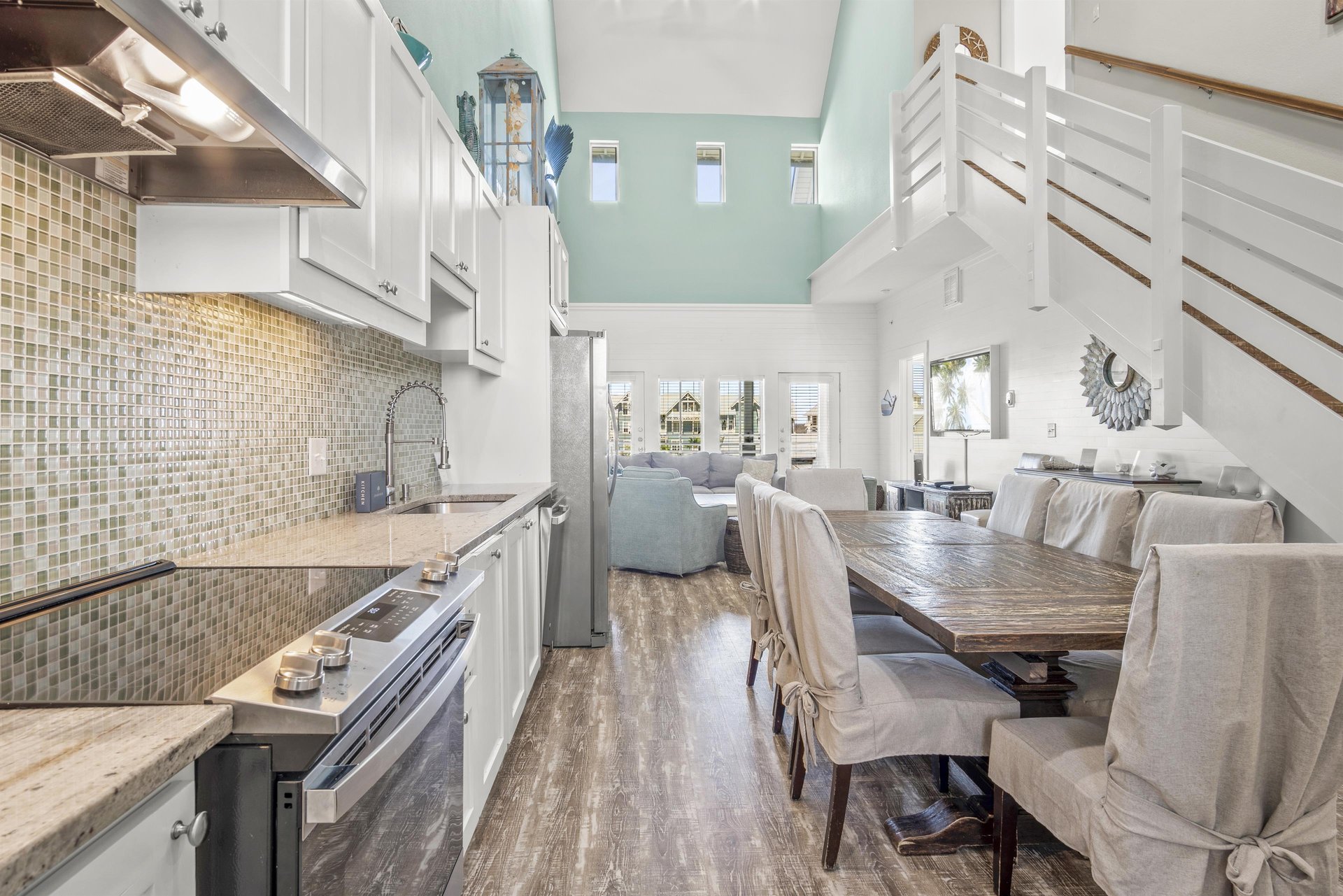 1st Floor KitchenDining Room