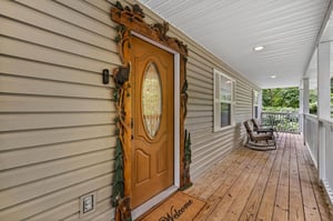 Front door to Ole Bud Cabin