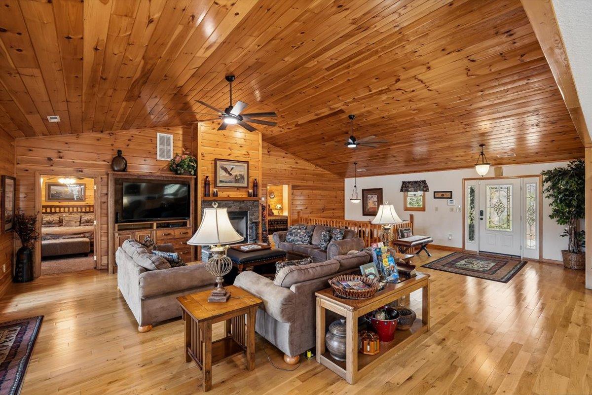 017Living Room
