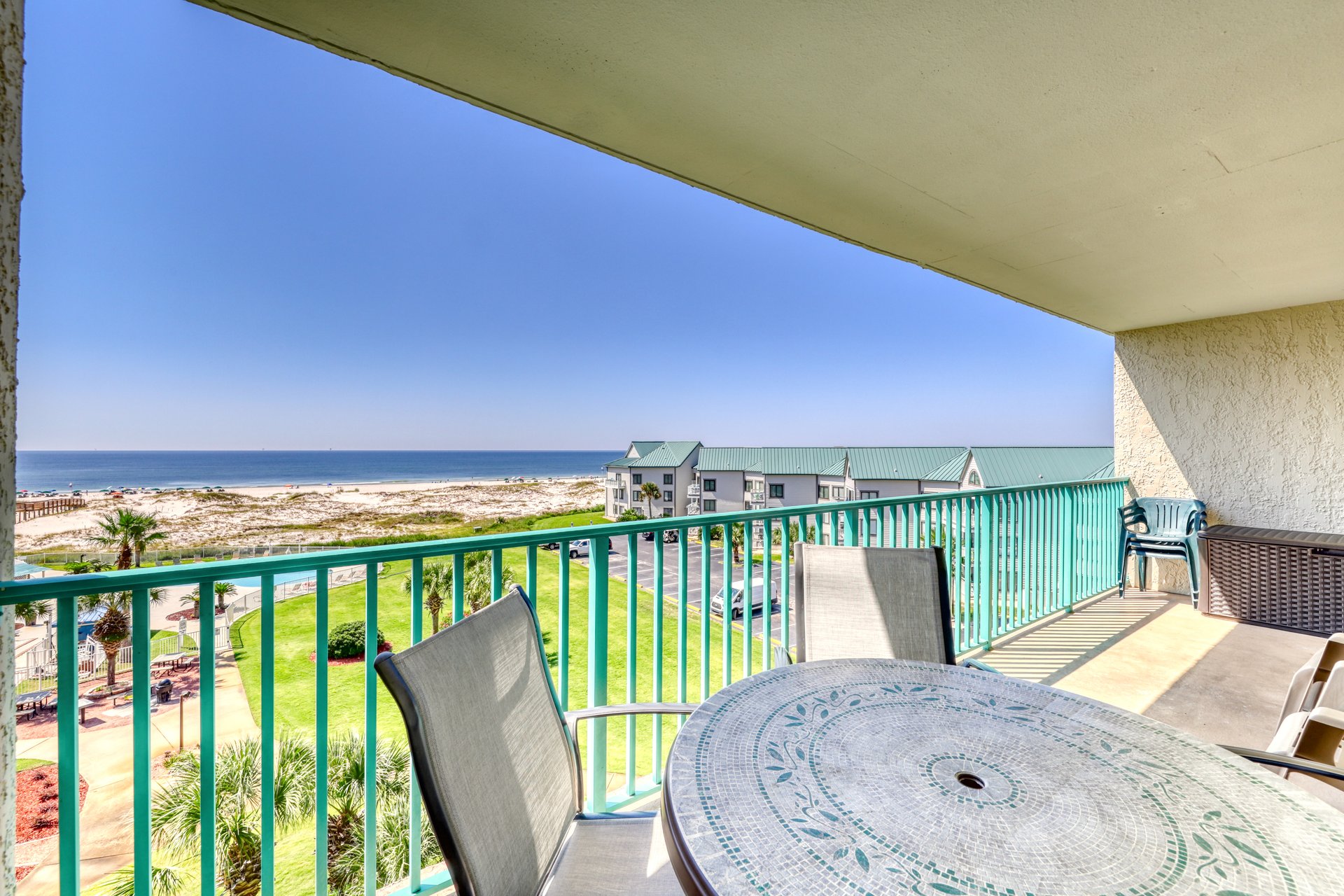 Plantation Palms 6511 10