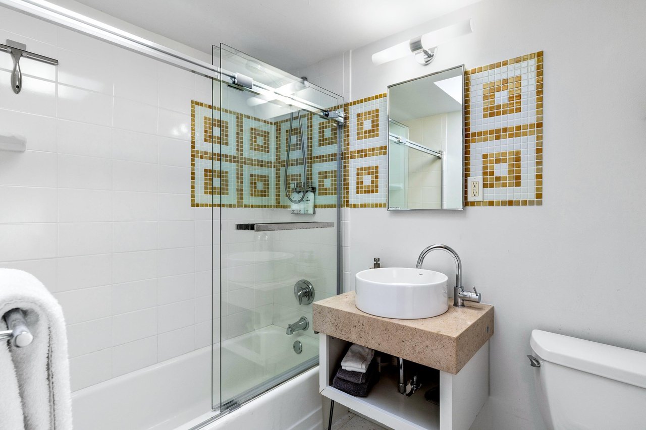 Guest bathroom