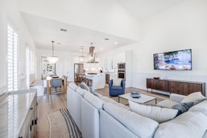 1st Floor, Primary Living Room