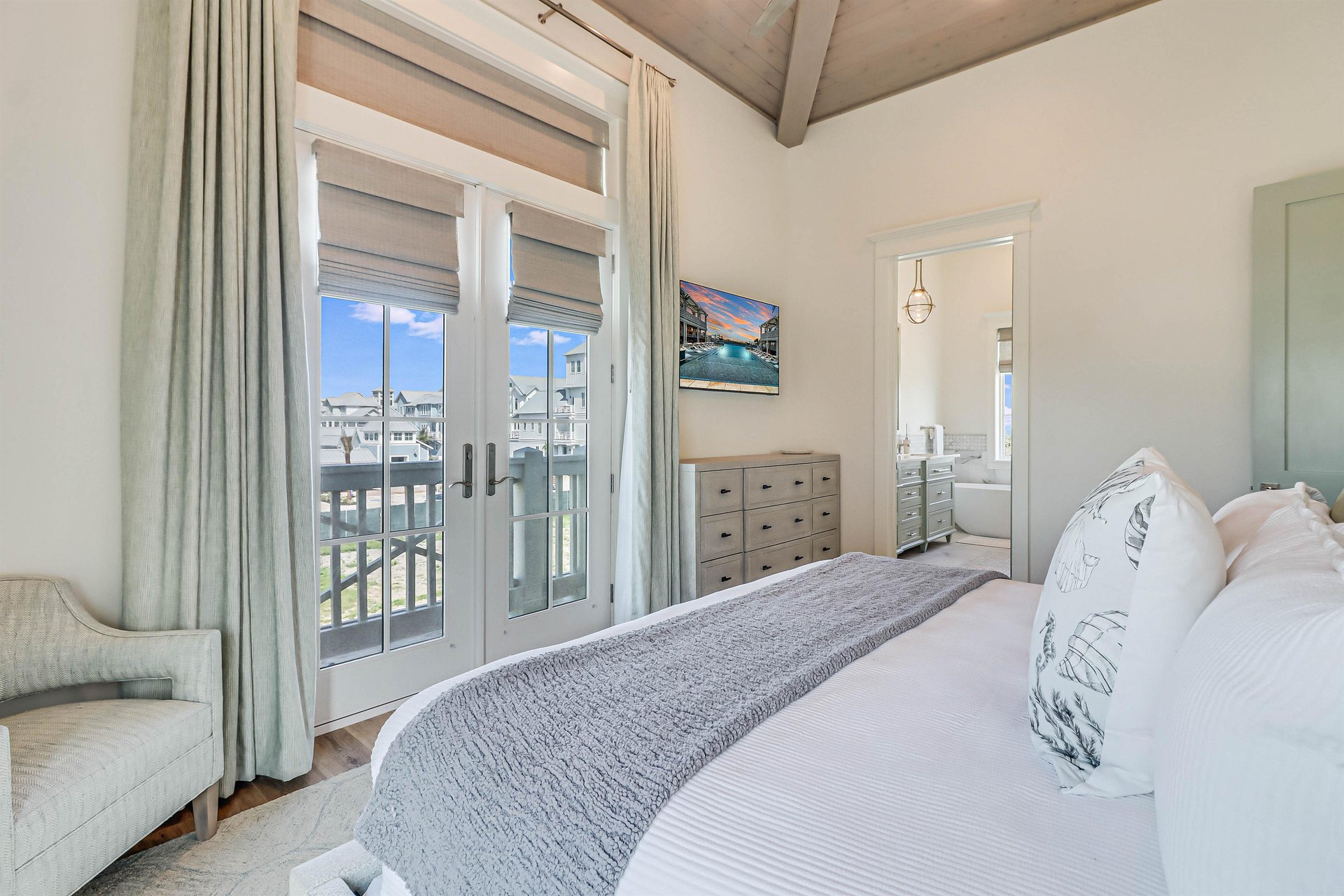 Primary King Suite, 2nd Floor