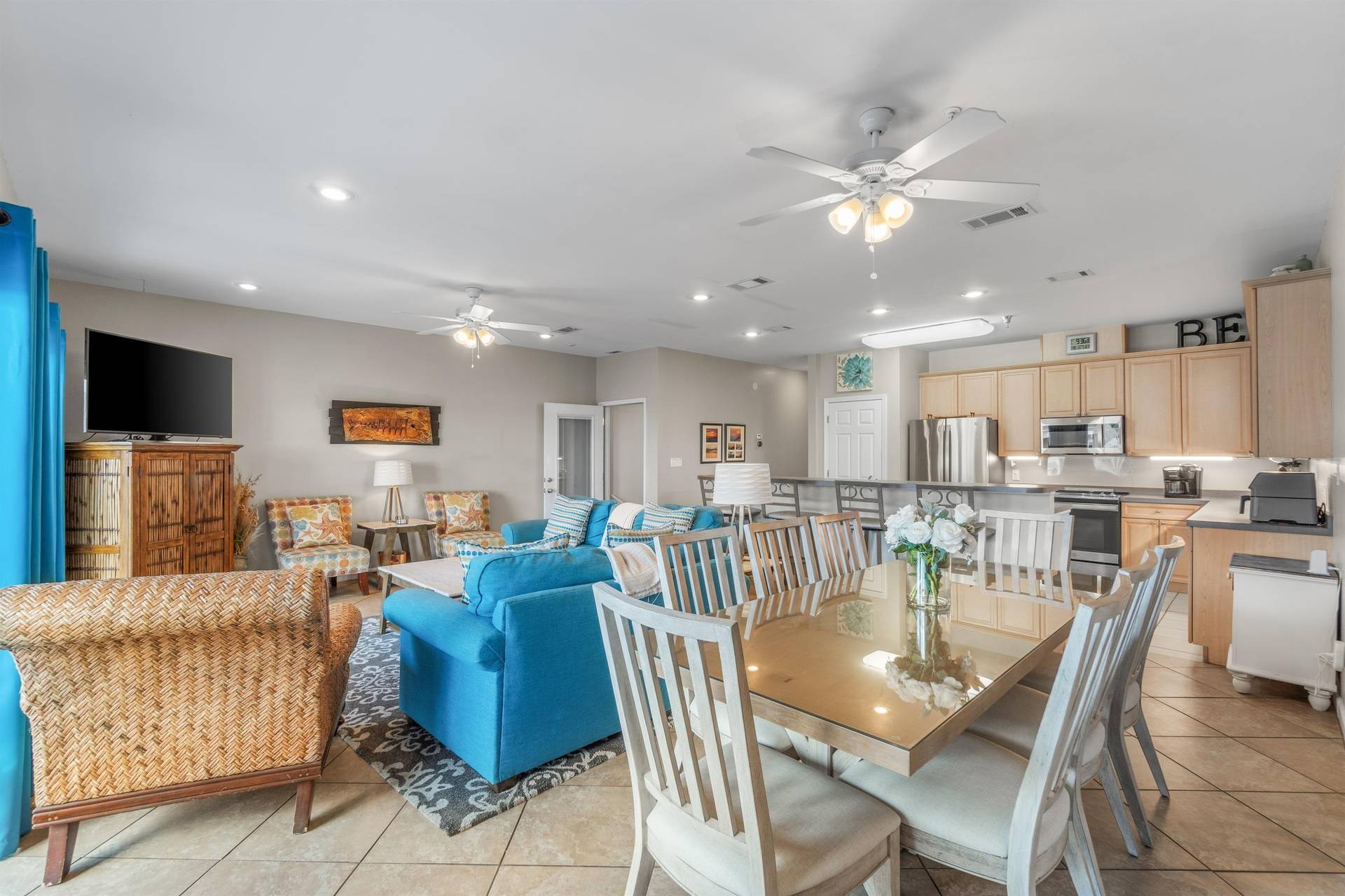 LivingDining