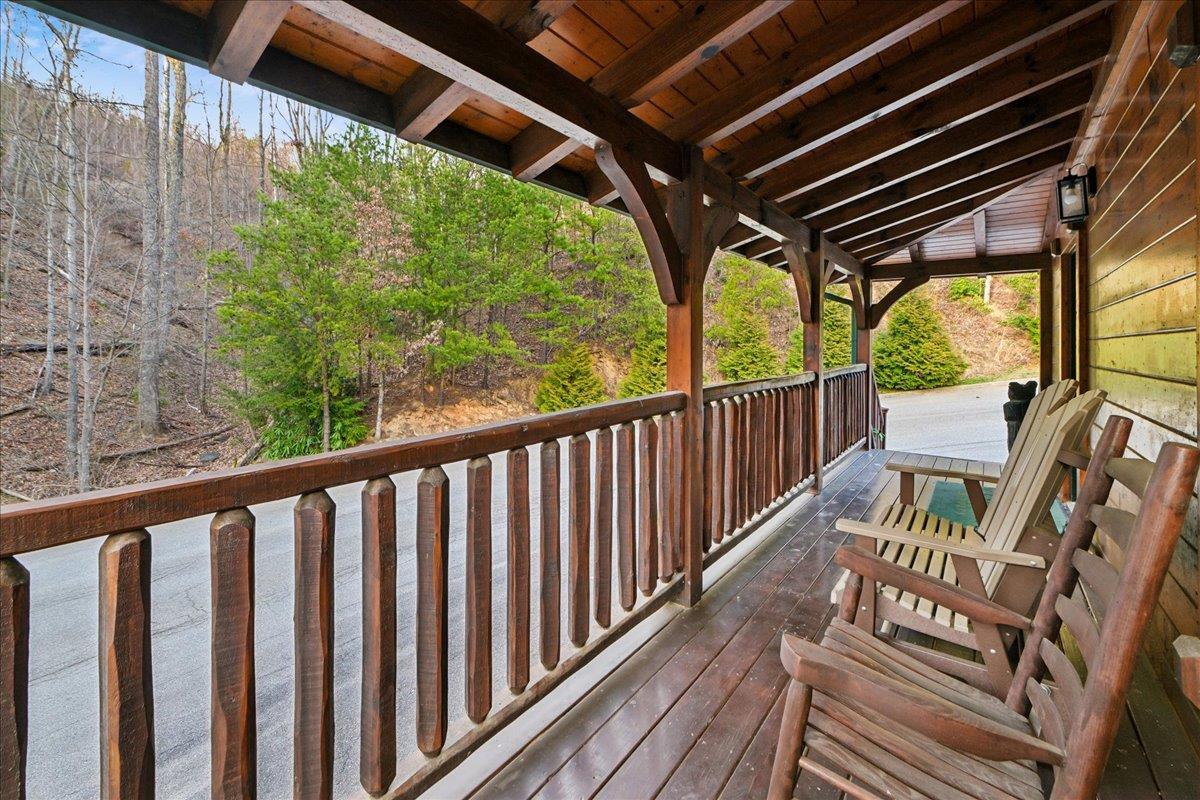 Entryway Porch