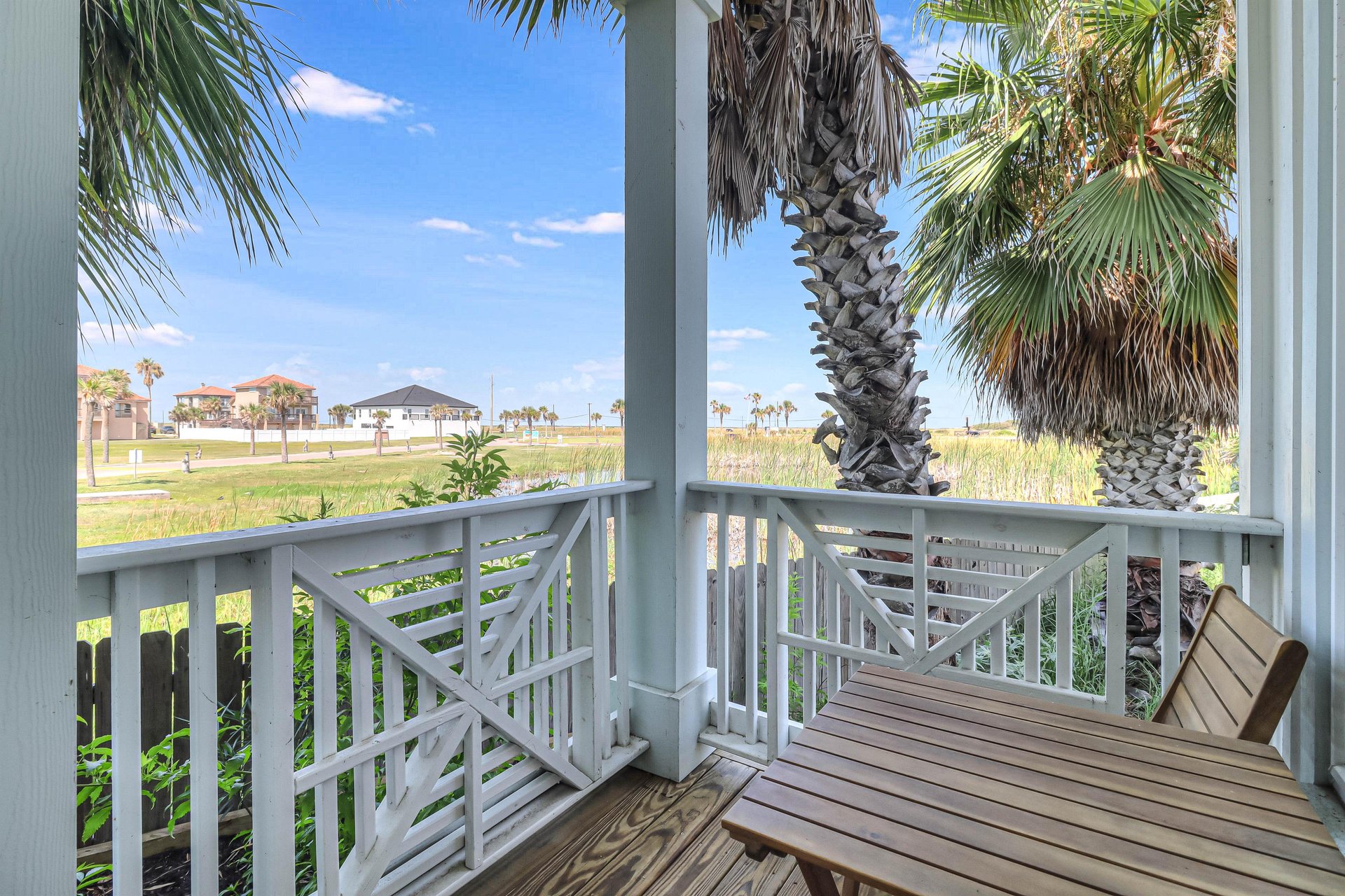 Back Porch With Private Grill, 1st Floor