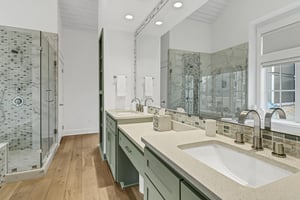 King Suite Bathroom