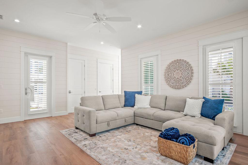 Second Living Room, 1st Floor