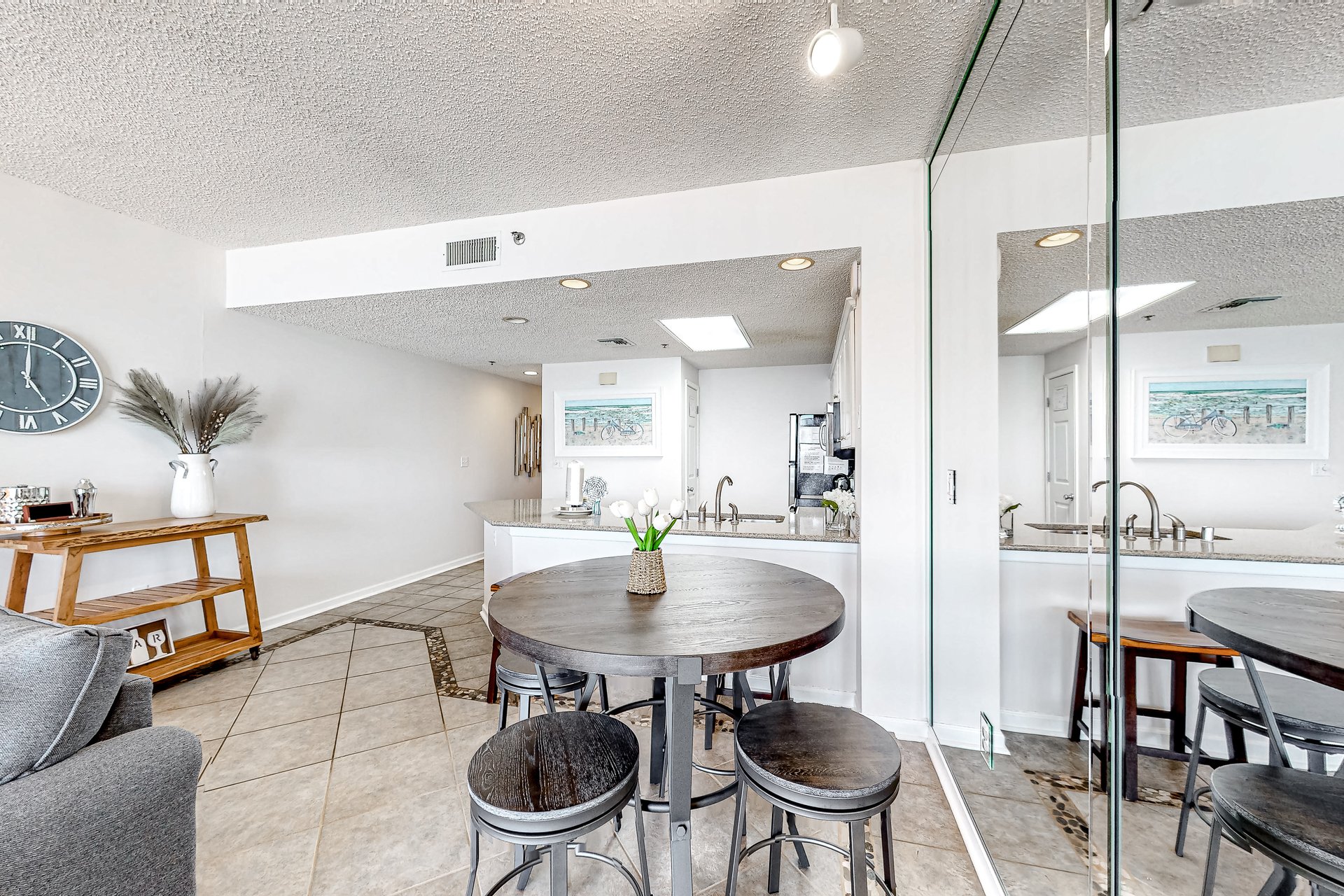 Sterling Sands 512 4