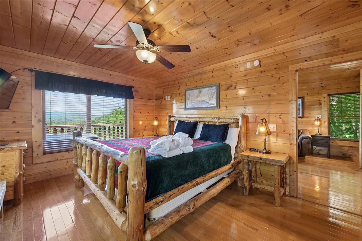 41Bedroom
