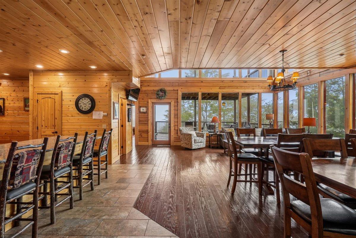 019Foyer