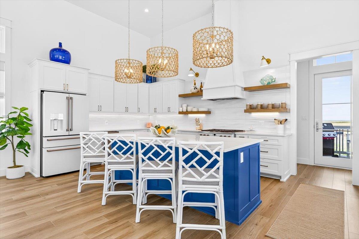 2nd Floor, Kitchen