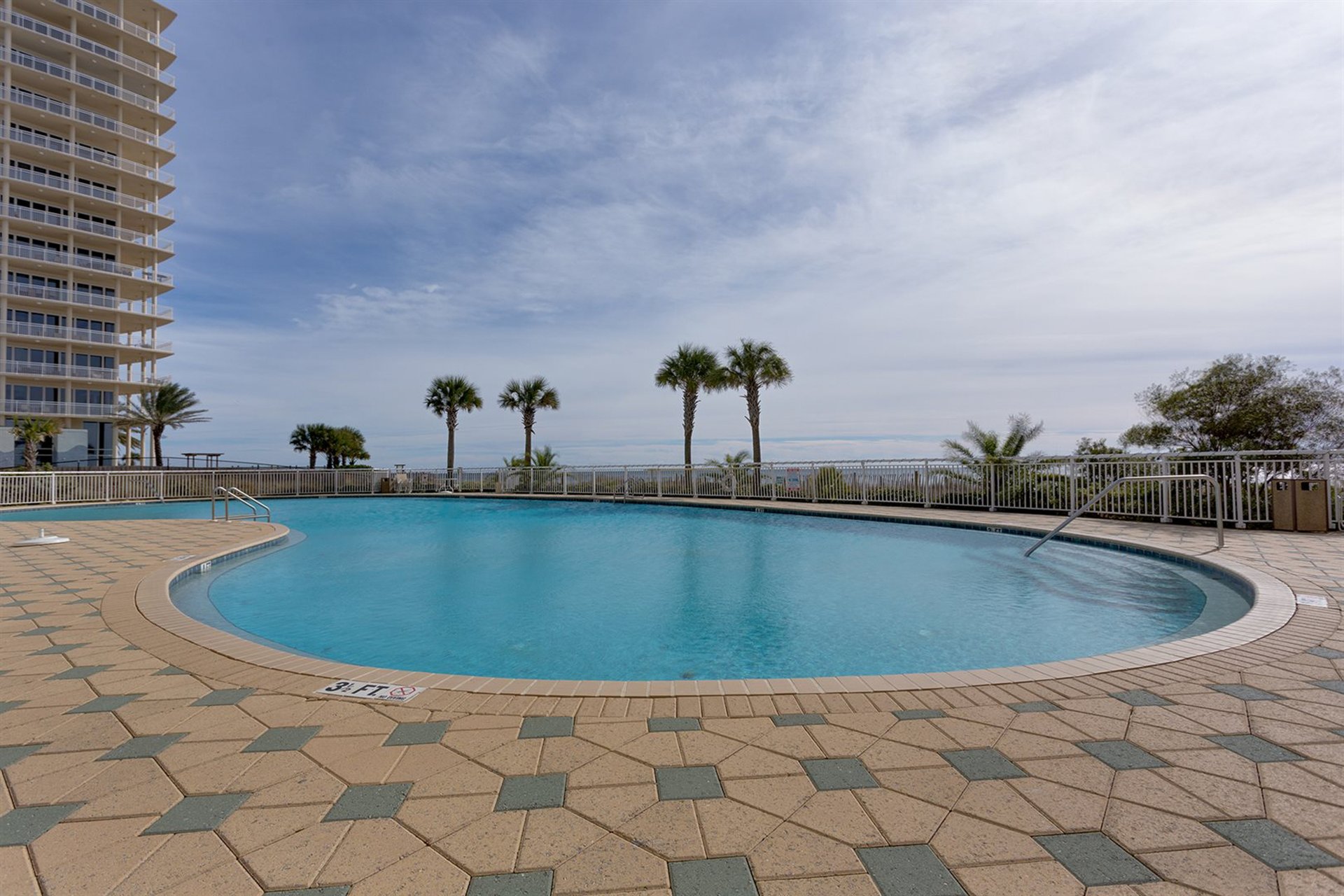 Beach Colony of Perdido W17C 4