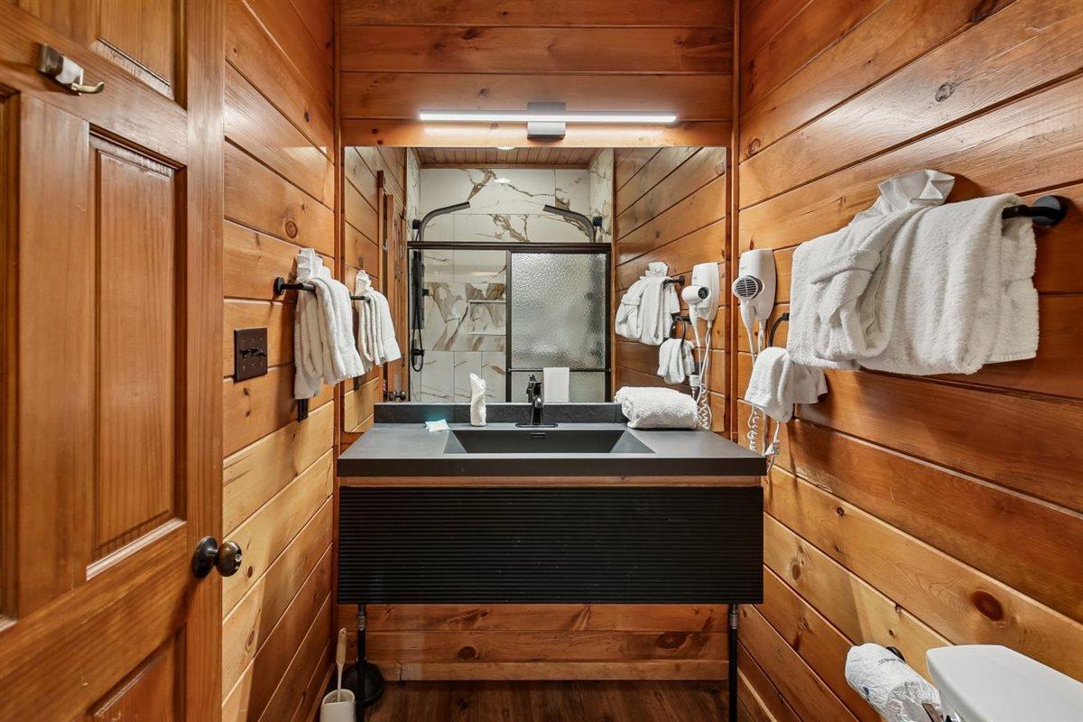 30Primary Bath