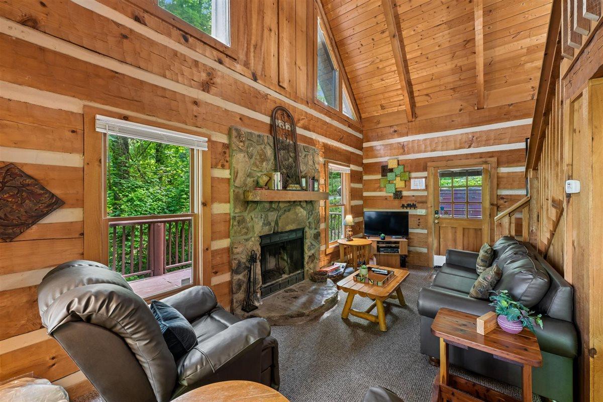 07Living Room
