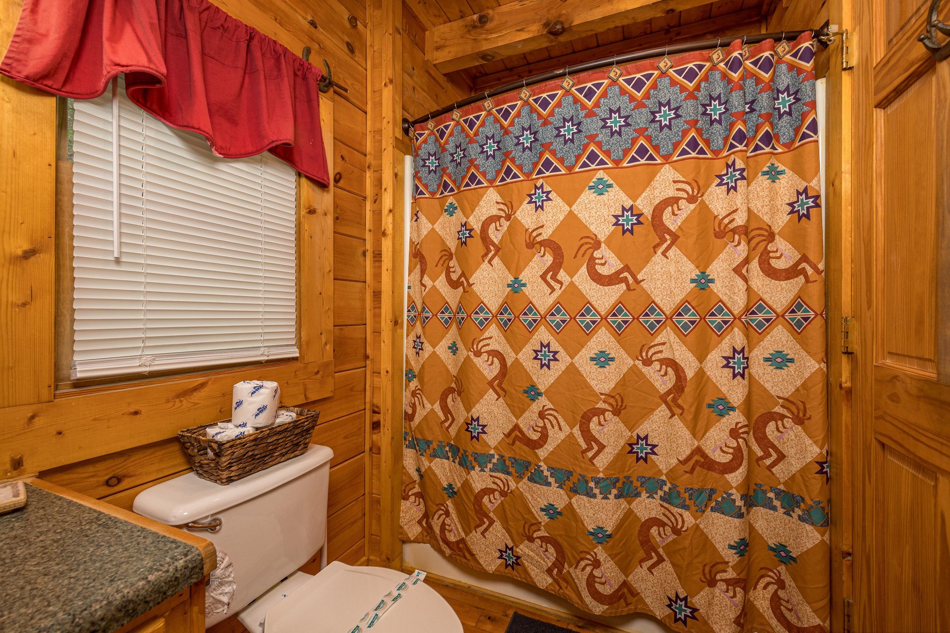 Combo tubshower beside toilet