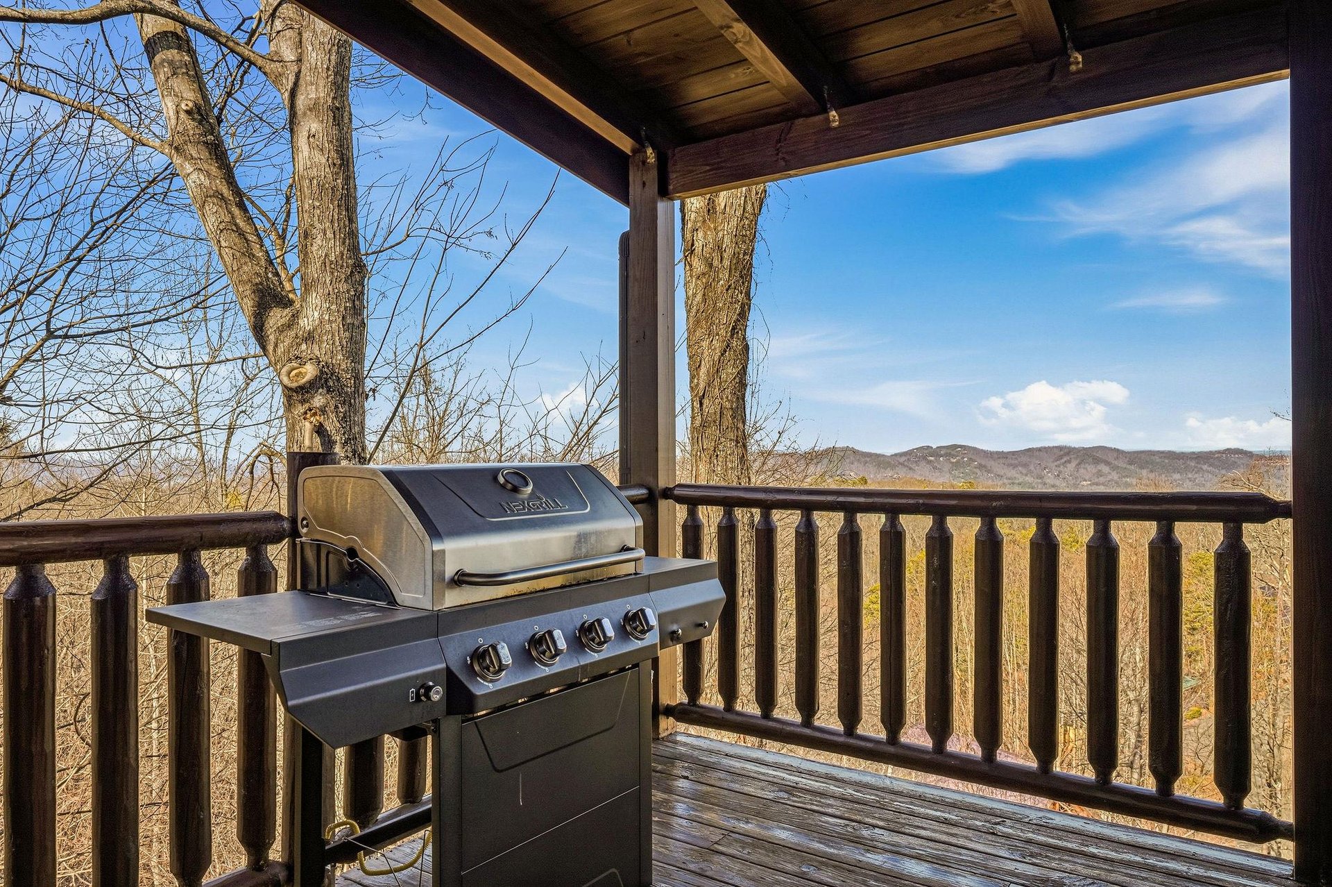 Fire up your BBQ on this covered deck with stunning mountain views as your backdrop.