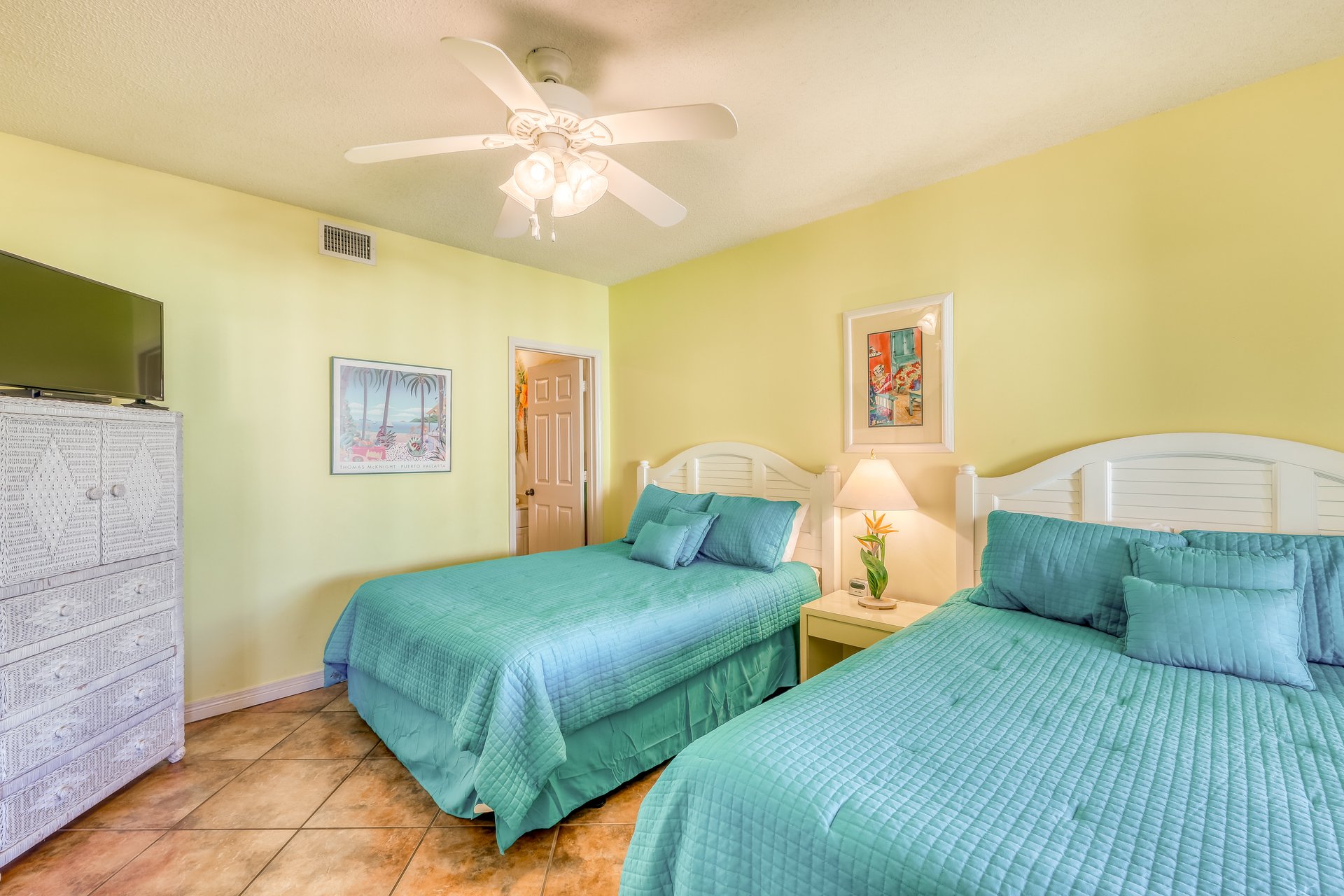 Four Seasons 704W 14