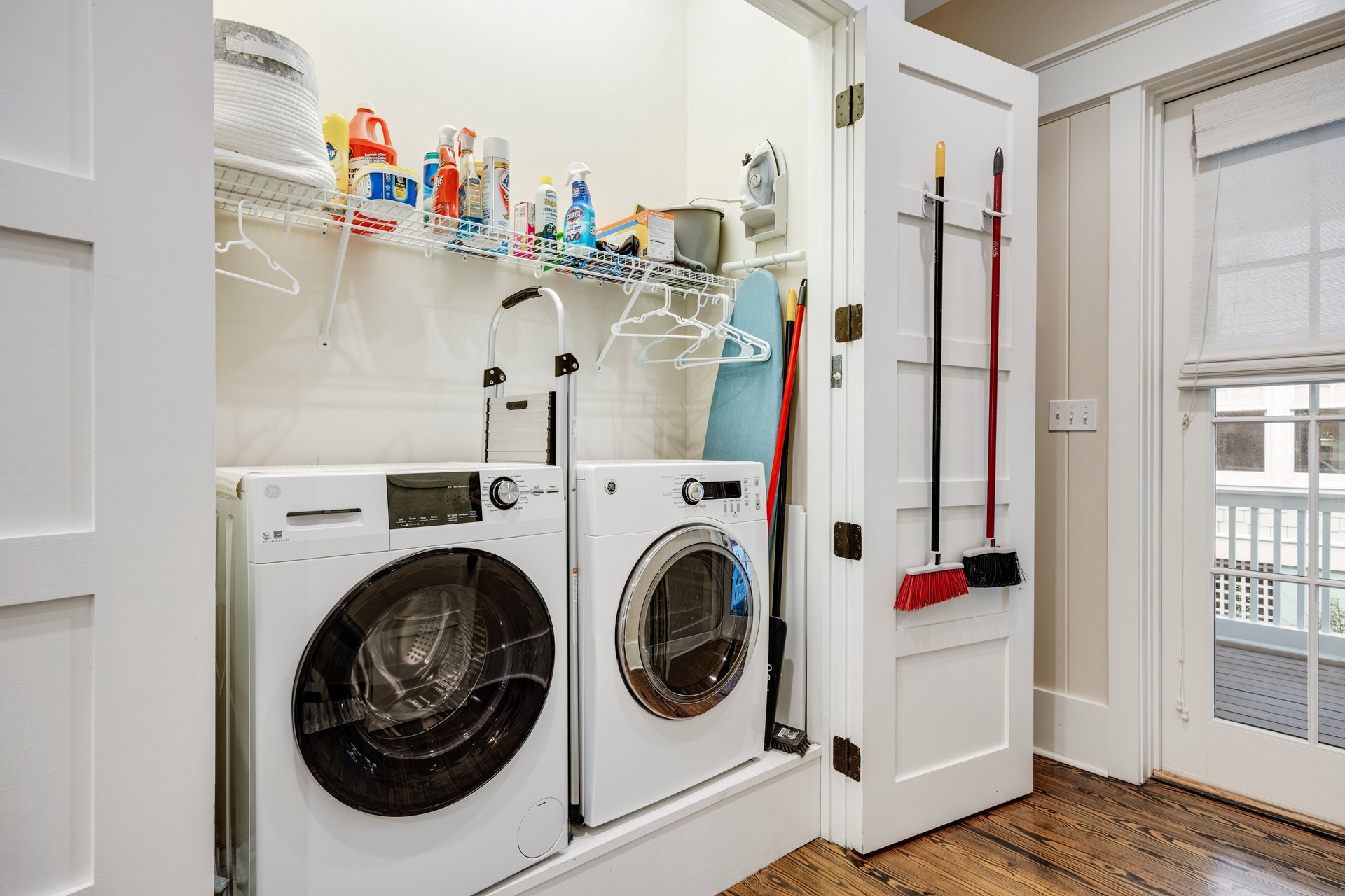 Watercolor  Sunlight Retreat 32