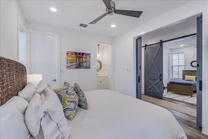 Third King Bedroom, 1st Floor