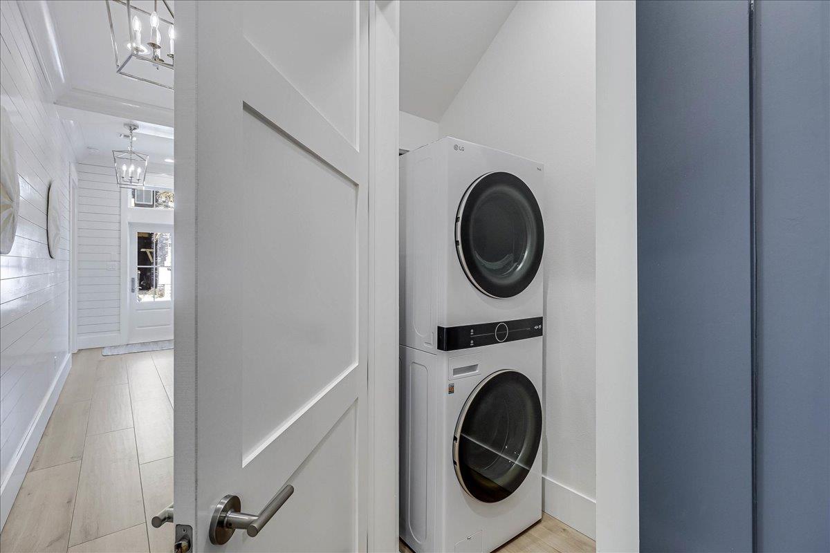 1st Floor, Laundry Closet